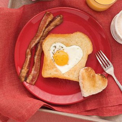 Valentine's Day Breakfast: Egg in a Basket